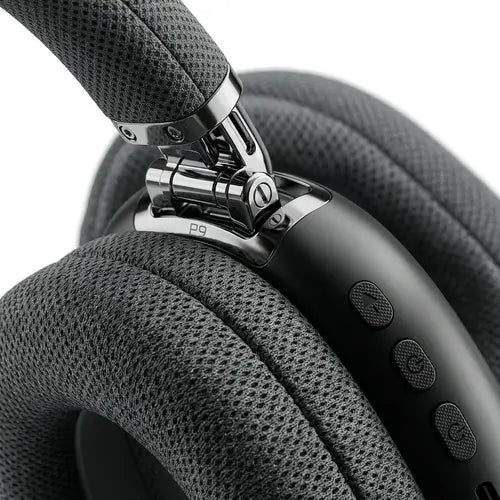 P9 Wireless On-Ear Stereo Headphone